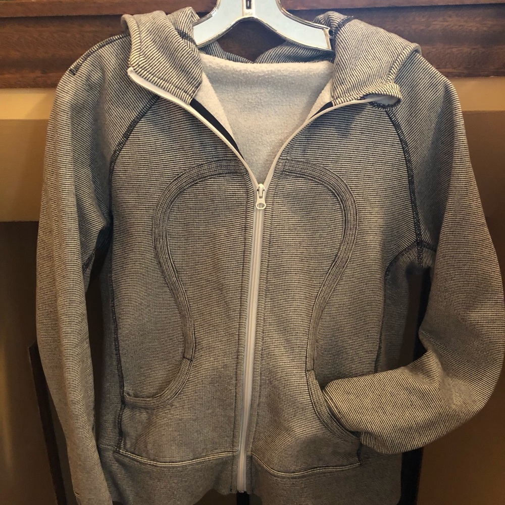 LuluLemon grey and black hoodie! Excellent condition!